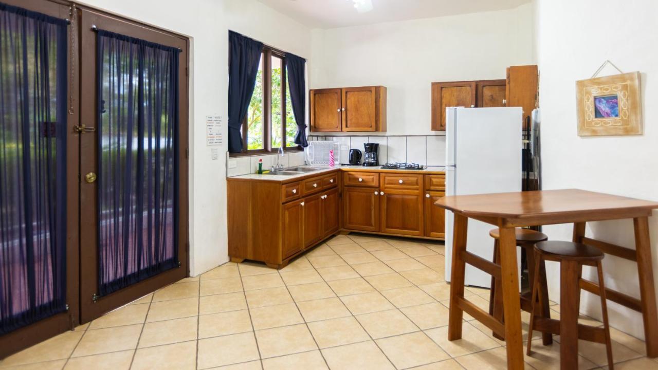 Condiminium Villas Mymosa Manuel Antonio Exterior photo